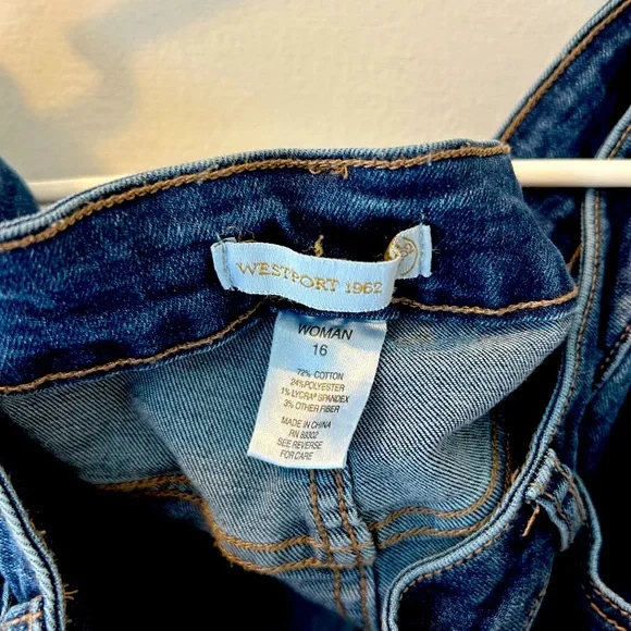 dress barn denim Dress Barn Denim Jacket M (8-10)